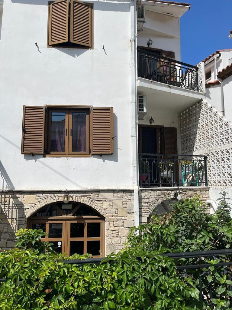 Samos - Kokkari - Eirini'S Studios Экстерьер фото